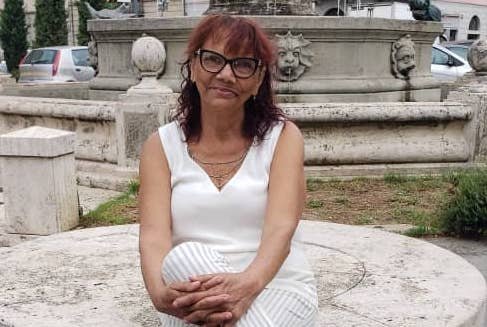 «Candelaria», Mercedes Elvira Acosta Castillo denuncia una realidad desgarradora en su nueva obra