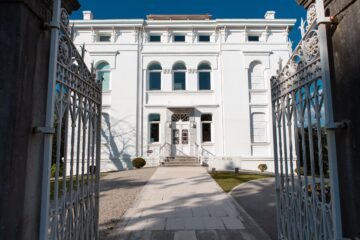 Los clásicos del siglo XIX en la novela de Guelbenzu, Panamá de nuevo en el ojo del huracán, la excelencia de la arquitectura japonesa y otros libros de la semana