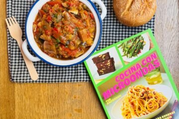 Cinco recetas del libro definitivo para cocinar con microondas