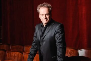 Jonathan Nott será el nuevo director musical del Gran Teatre del Liceu a partir de 2026 y por cinco temporadas