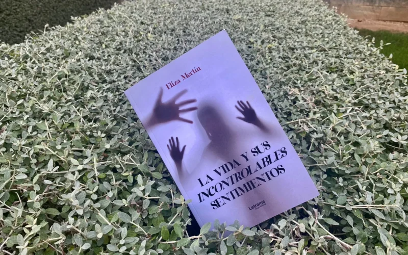 Eliza Mertín emociona con su primer libro: una mirada íntima a los sentimientos humanos