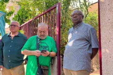 Aplazado en Murcia el desahucio de Donato Ndongo, referente de la intelectualidad africana en español