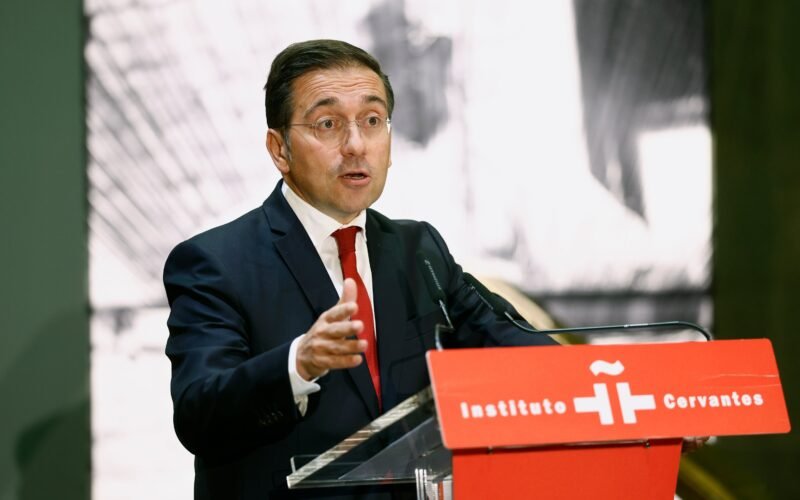 España reconoce la “injusticia y el dolor” causados a “los pueblos originarios mexicanos”