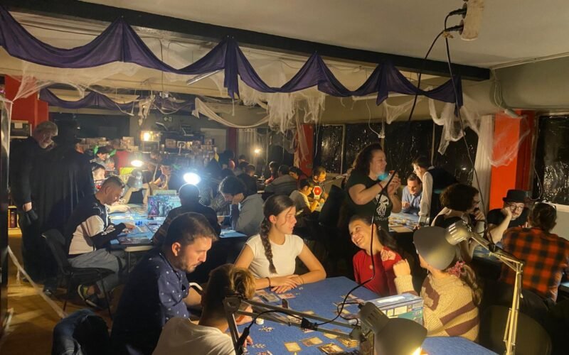 El terror alimenta el ‘boom’ de los juegos de mesa: “Hay muchas maneras de jugar con el miedo”