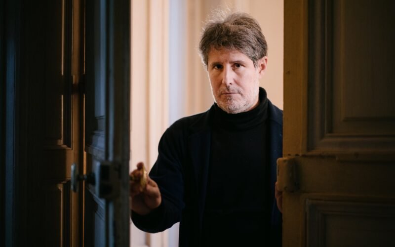 Giuliano da Empoli: “Las grandes tecnológicas tienen un proyecto totalitario”