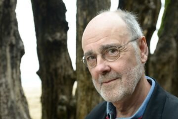 Muere el escritor estadounidense James Sallis a los 81 años