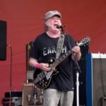 Música gratis para Groenlandia y su retiro de Amazon: la protesta de Neil Young contra la administración Trump