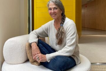 ‘Els nou llibres’, d’Haru: Emoció i unió que recorda els relats de Tolstoi