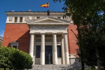 La RAE y el control de la lengua