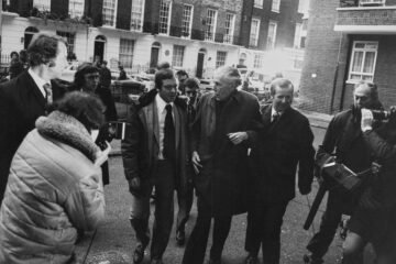 Tres elegantes y maravillosos traidores