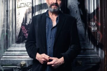 Josele Santiago (Los Enemigos) se desnuda en sus memorias: adicción, pánico escénico y supervivencia