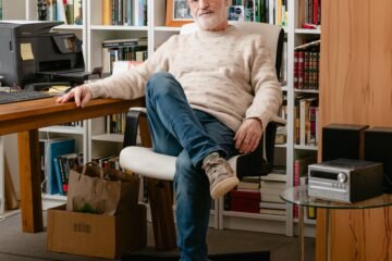 Aramburu vuelve al verano de 1997 con ‘Maite’, una novela sobre memoria y convivencia