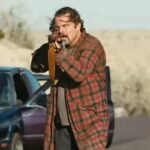 De qué va ‘Una batalla tras otra’, la versión libre de una novela de Pynchon en un presente distópico