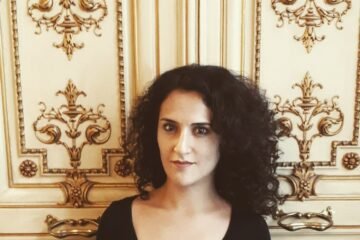 ‘La edad ridícula’, de Maryam Madjidi: chica de barrio se marea con el ascensor social