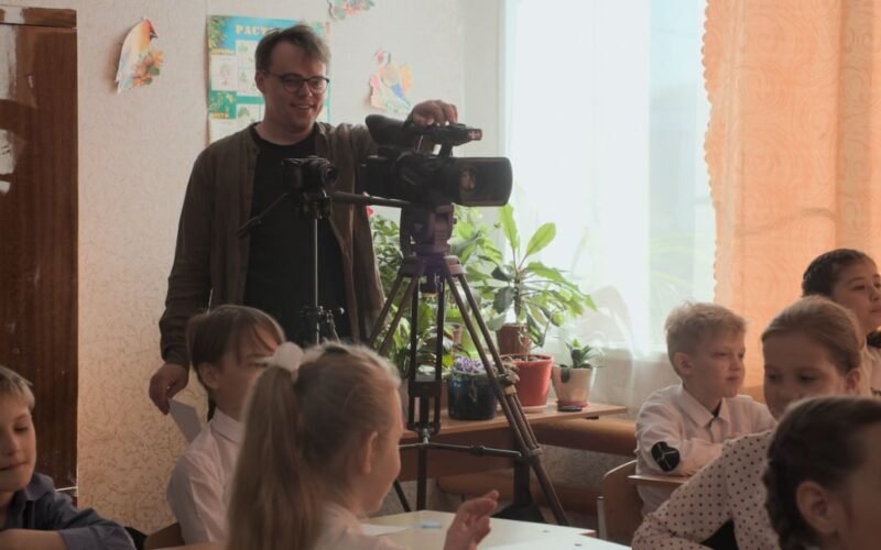 Putin declara agente extranjero al codirector del documental ‘Mr. Nobody contra Putin’, ganador del Oscar