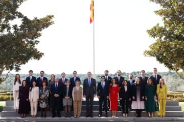 Altos funcionarios del Estado y agujeros negros en la Administración