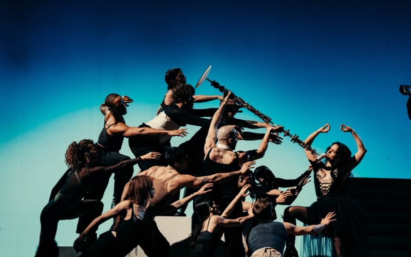 No es ópera ni teatro ni ballet, pero no se la pierdan: es Rosalía