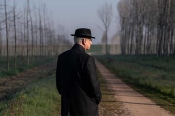 ‘La grazia’: estimulante elogio del conocimiento, la templanza y la duda al estilo Sorrentino