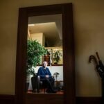 Manuel Valdivia, director de series: “La vida no tiene finales rotundos”