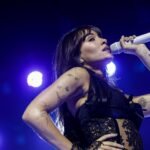 Aitana se luce ante 16.000 personas en el Roig Arena de Valencia
