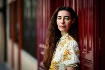 Fernanda Trías, escritora: “La adicción y el alcoholismo femenino están menos transitados y son más tabú”
