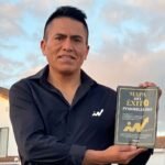 Rodrigo Quixpe transforma su experiencia migrante en una guía práctica para alcanzar la libertad financiera