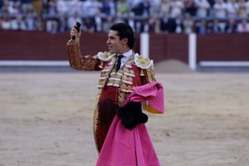 Inválida, mansa, descastada, noble y tonta corrida de Garcigrande