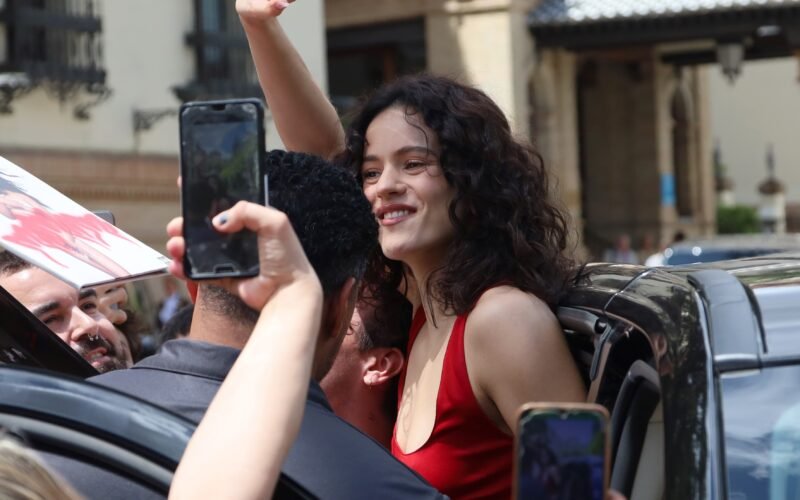 Devoción mariana por Rosalía en Sevilla