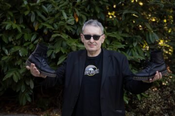Miguel Costas, fundador de Siniestro Total: “La gente decía que dejé la banda por yonqui… y que se me habían caído los dientes”