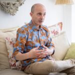 Yuval Noah Harari: “La inteligencia artificial es muy inteligente pero no tiene conciencia”