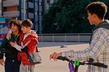 ‘Hermanos’: la España de los extremos, en el fútbol y la sociedad