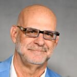 Harlan Coben, el novelista-churrero que reina en Netflix