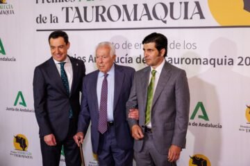 Curro Romero recibe el alta y se recupera en su domicilio