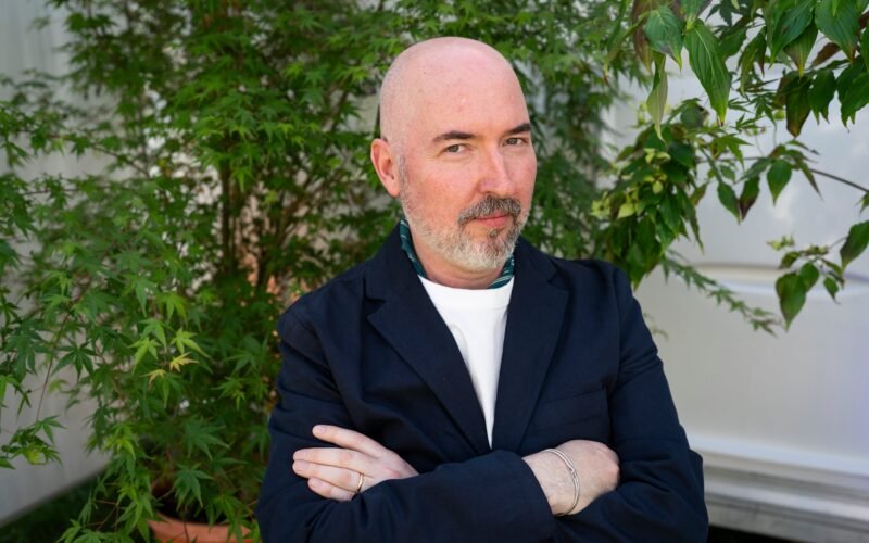 Douglas Stuart: “Haber sido pobre condiciona mis acciones cada día. Es algo que nunca olvidas”