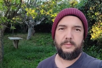 El gestor de Cosmopoética muere en un accidente de moto en víspera de la apertura del festival