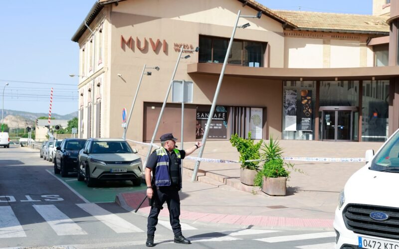 Un juzgado abre diligencias previas por el robo del Tesoro de Villena contra el alcalde y  la directora del museo