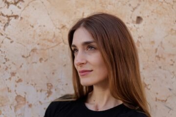 Laura Gost explora una societat superpoblada a ‘El preu de néixer’