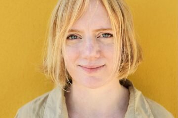 Erika Fatland: “Me conmovió ver a ucranios que arriesgan su vida para salvar perros y gatos. La guerra saca lo peor y lo mejor”