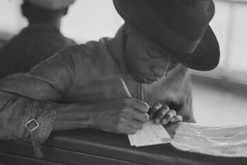 El Círculo de Bellas Artes invita a escribir cartas al yo del futuro
